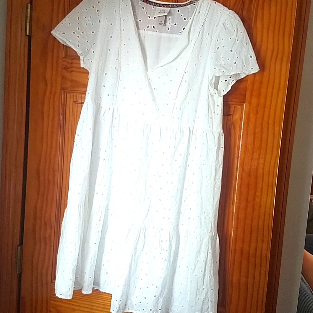 - Knox rose white eyelet short sleeve dress size medium